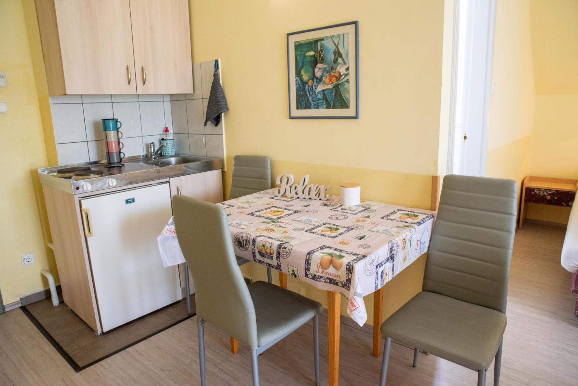 Flora Villa Hévíz Екстериор снимка