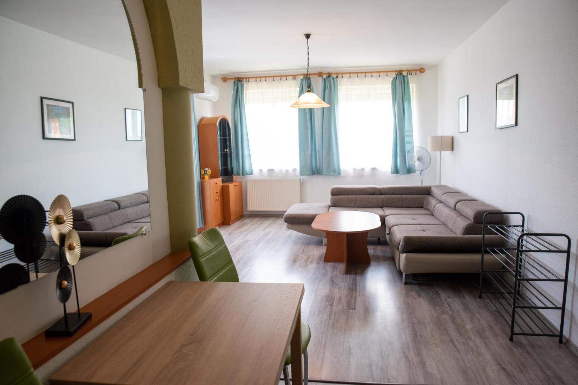 Flora Villa Hévíz Екстериор снимка