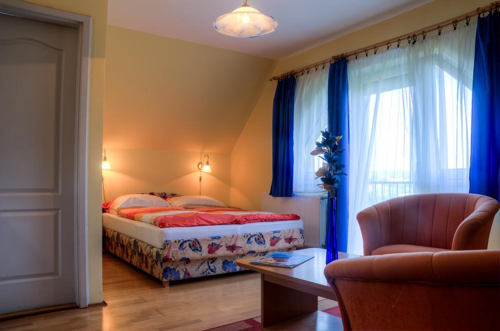 Flora Villa Hévíz Екстериор снимка