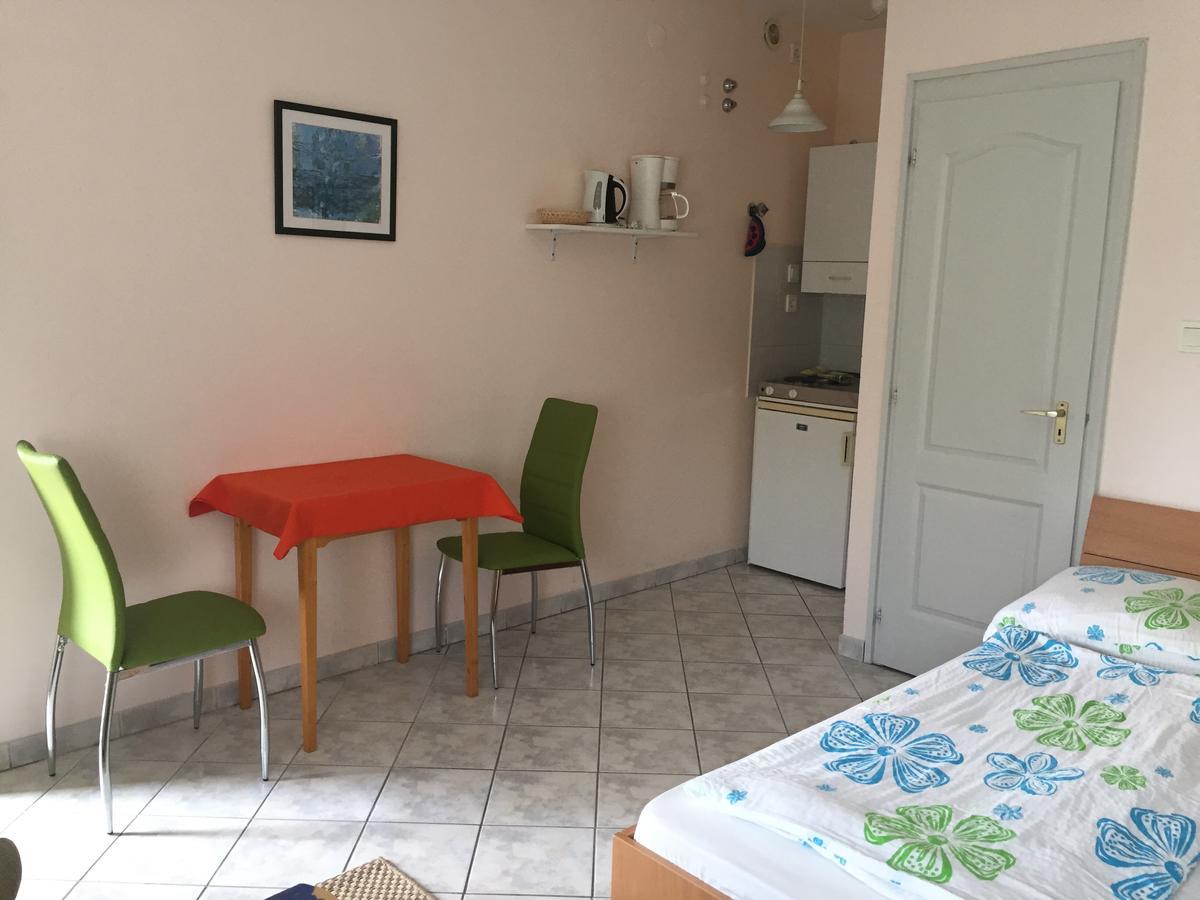 Flora Villa Hévíz Екстериор снимка